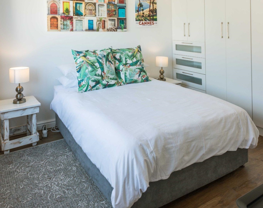2 Bedroom Property for Sale in Gardens Western Cape